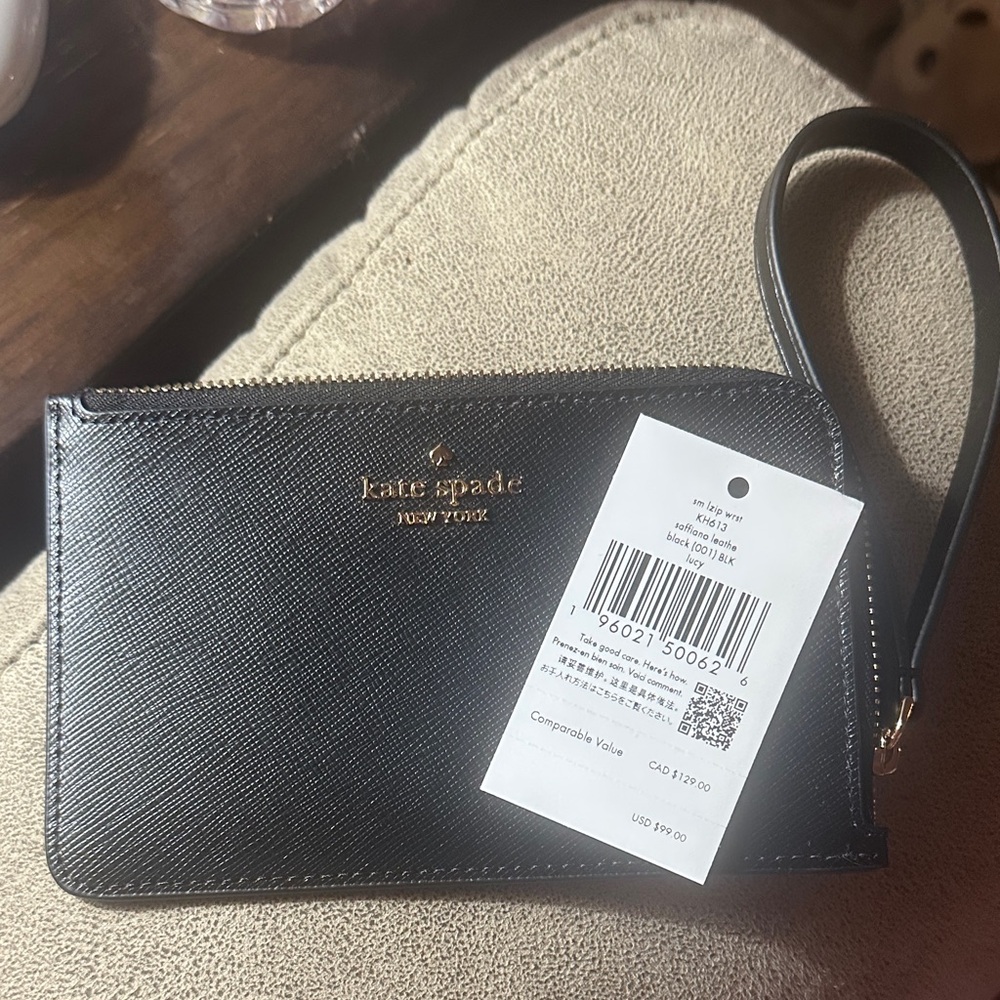 Kate Spade Black Leather Wristlet - Picture 1 of 5